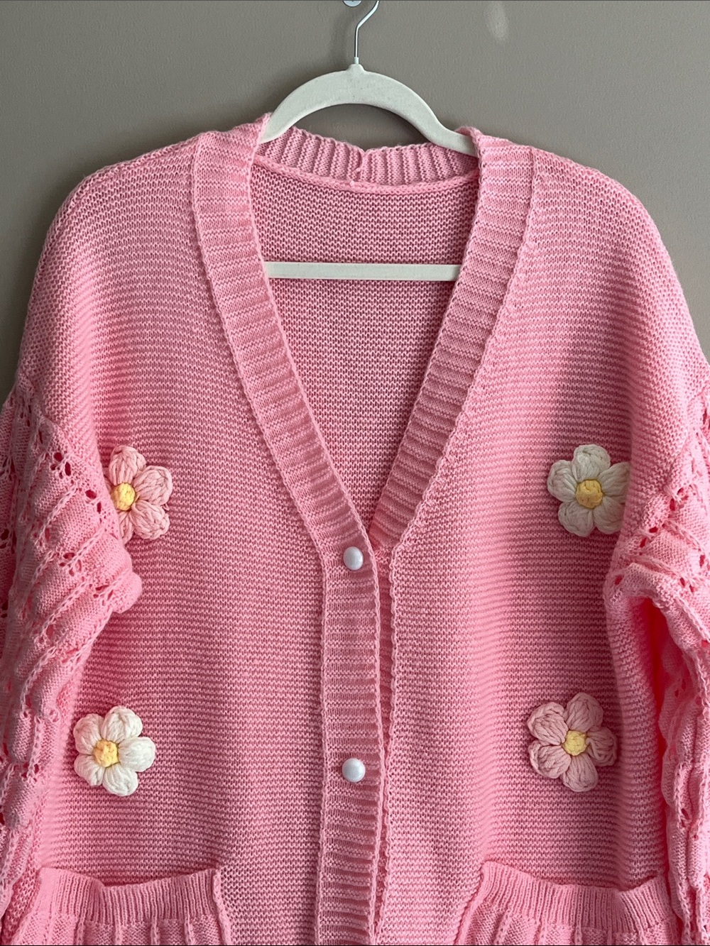SHEIN 3D Floral Patch V Neck Button Down Cardigan Pink Sweater size 1X - Picture 3 of 14